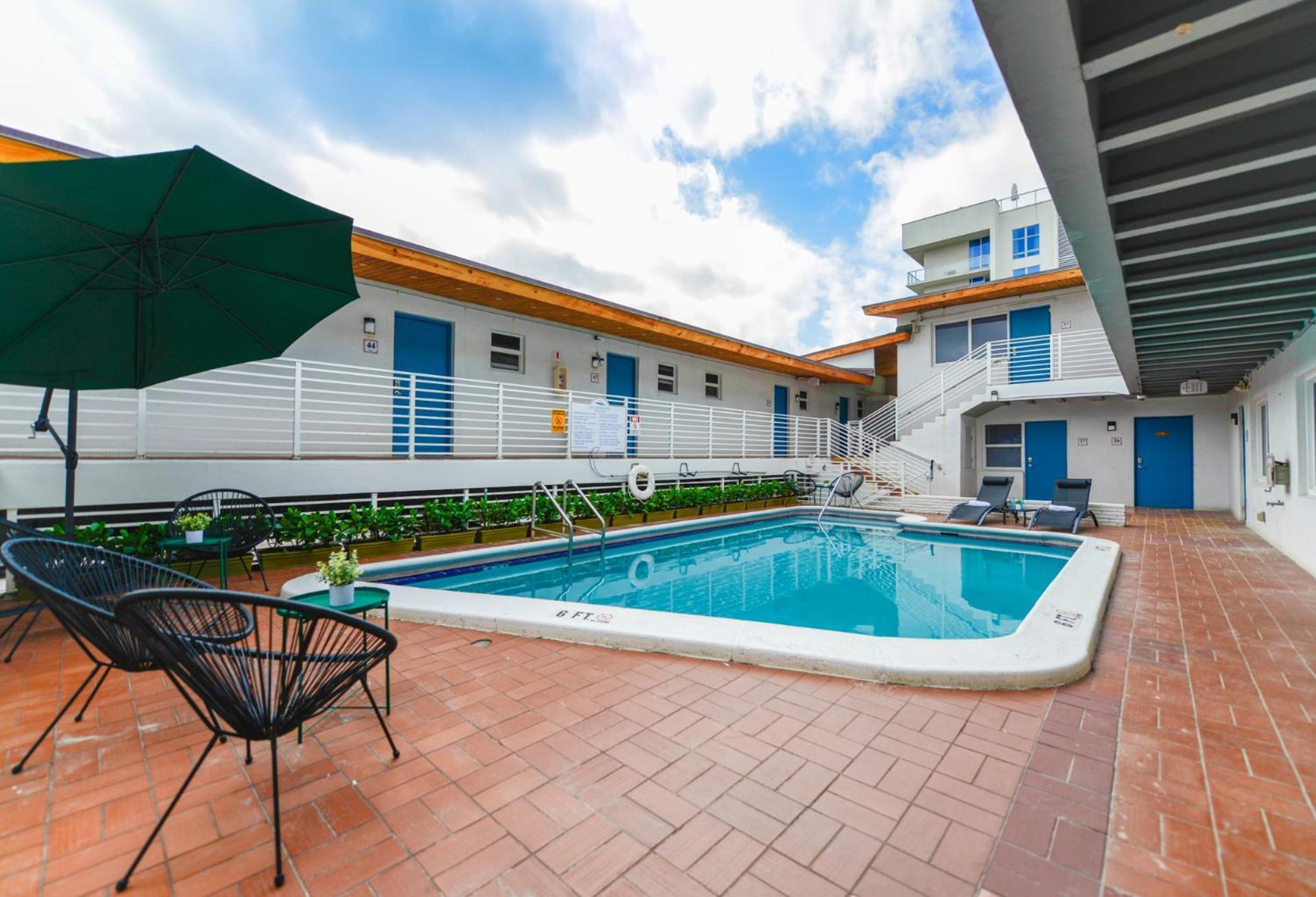 Fantastic Studio At The Beach With Parking&Pool - M43 Hollywood Exteriér fotografie